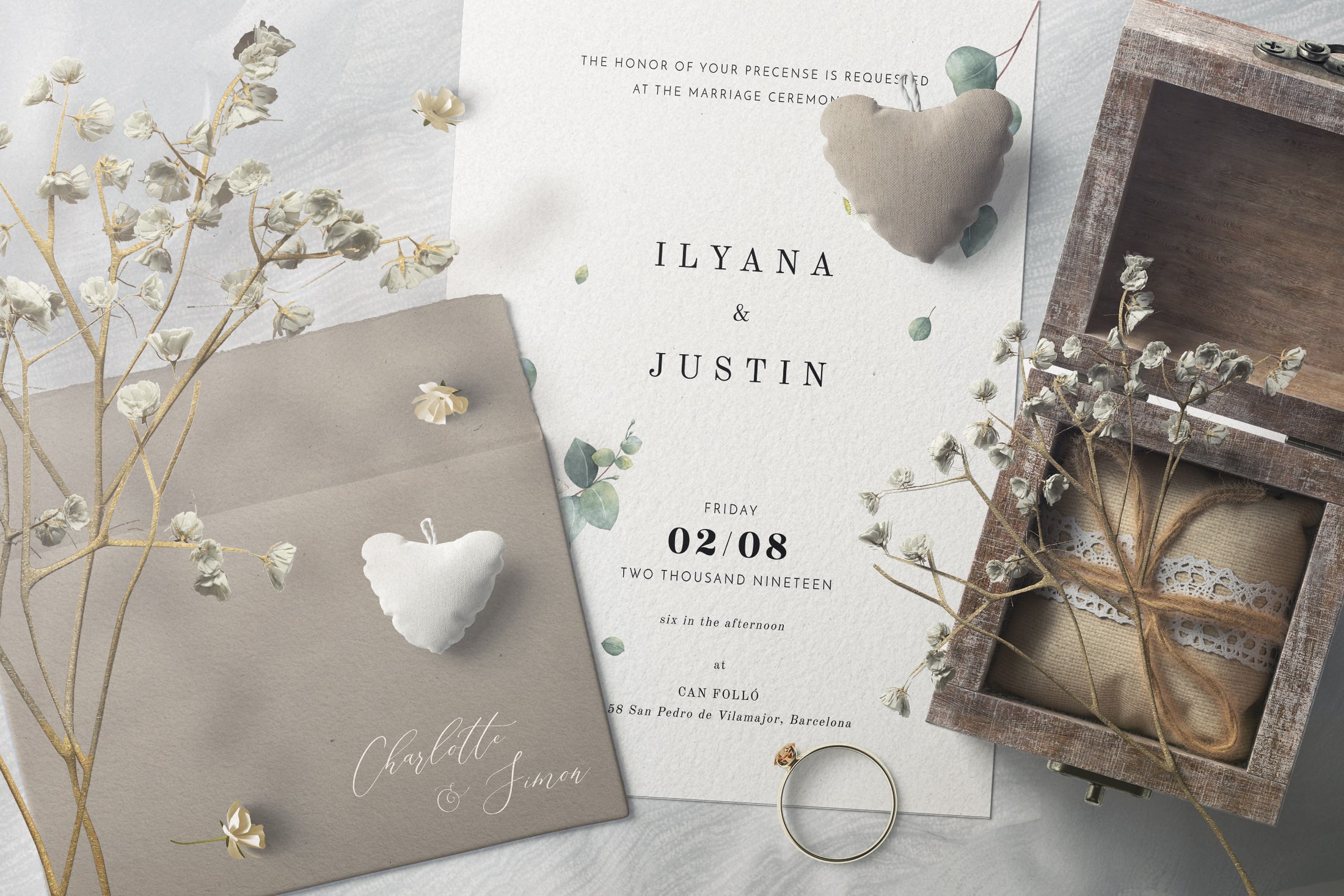Mockup invitation card and envelope with plush hearts top Mockup Invitation Card And Envelope With Plush Hearts Top
